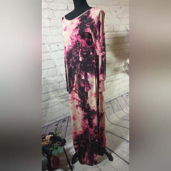 Vertigo LS Feather Collage Multicolor Gown Blush - Picture 5 of 13